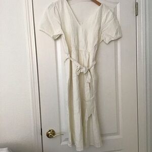 (NWT) GAP White Maternity Dress
